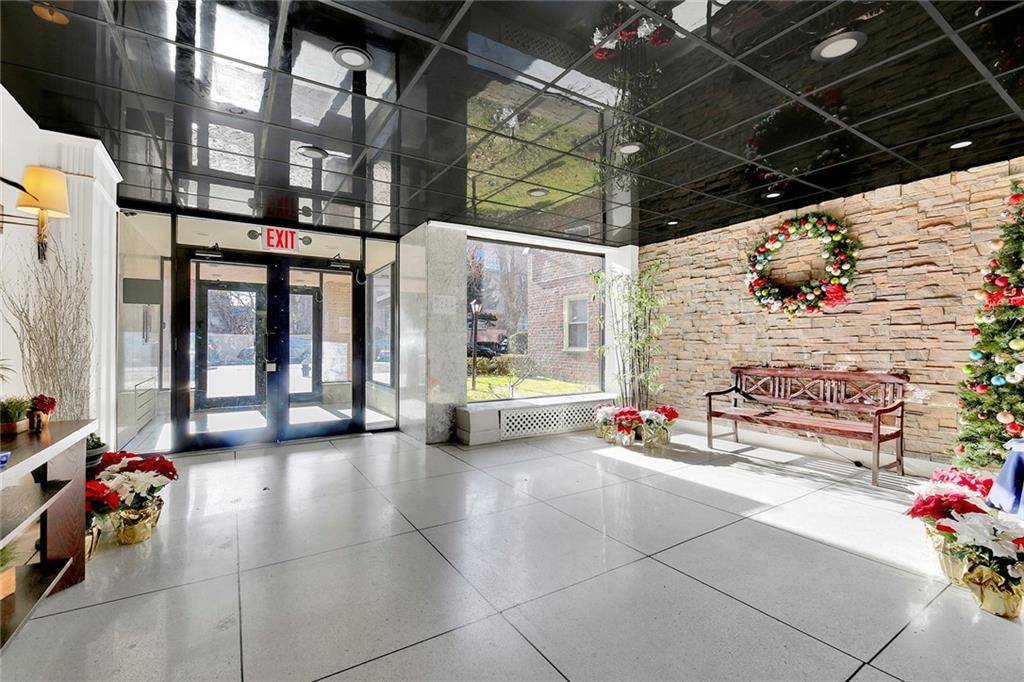 Brooklyn, NY 11235,2711 Avenue X #6C