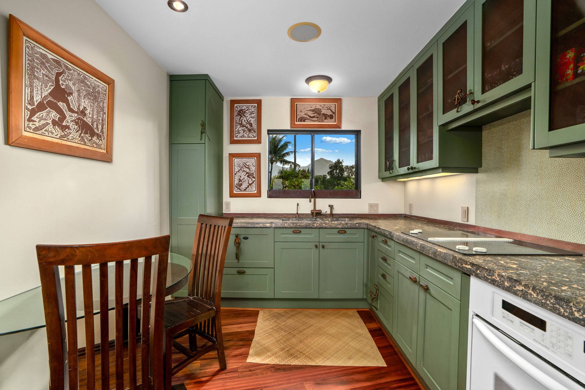 Princeville, HI 96722,3700 KAMEHAMEHA RD #F2