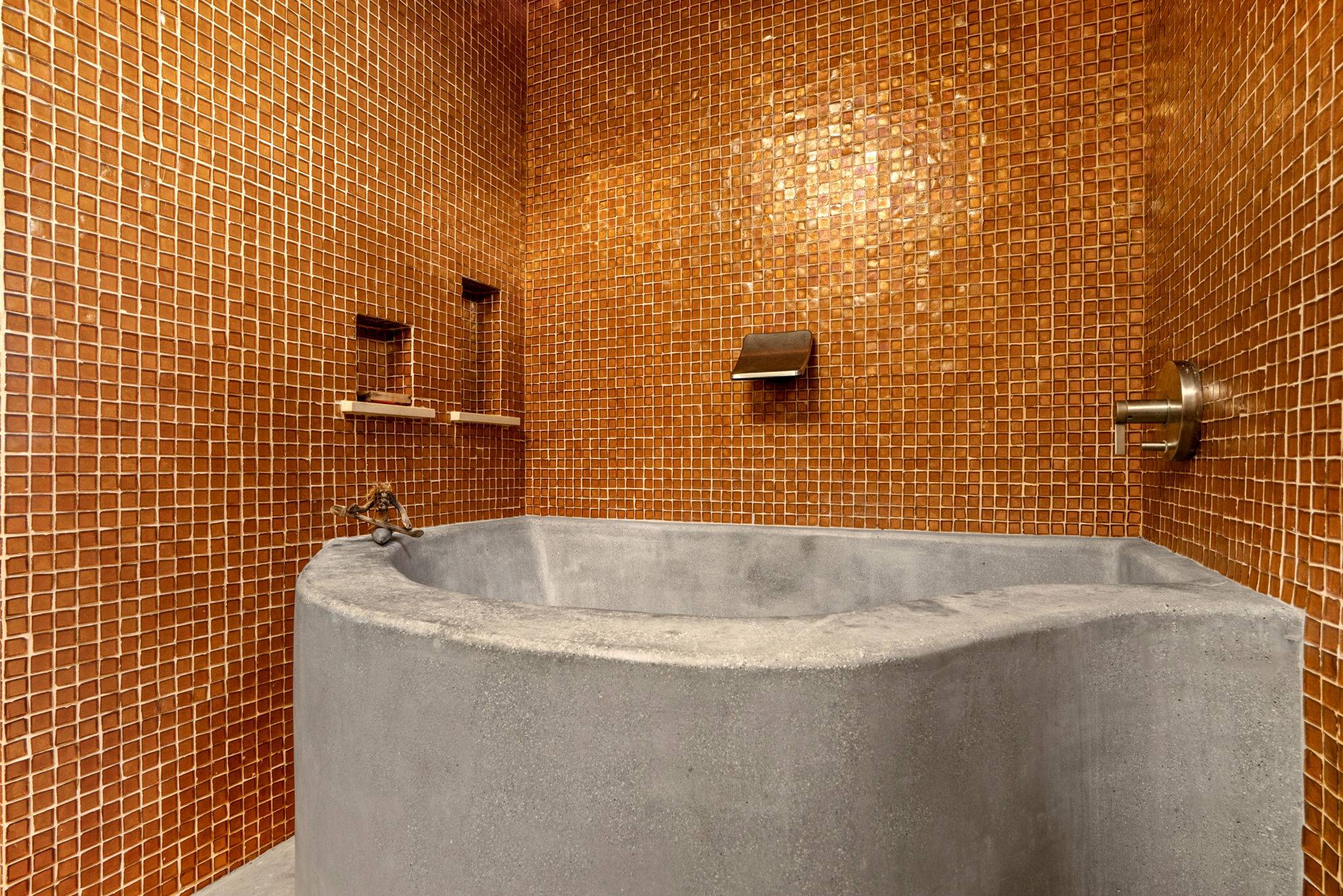 Princeville, HI 96722,3700 KAMEHAMEHA RD #F2