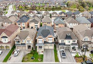 Vaughan, ON L4L 1A6,19 Madoc PL