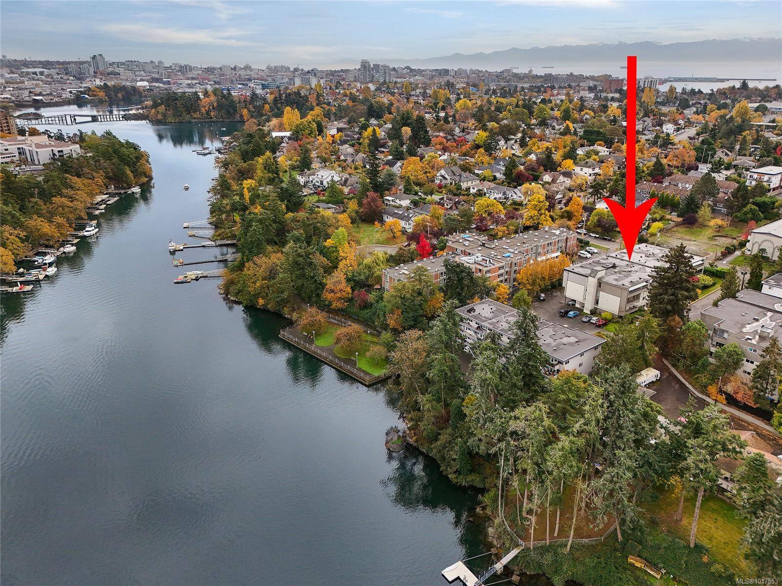 Esquimalt, BC V9A 5R6,955 Dingley Dell #208