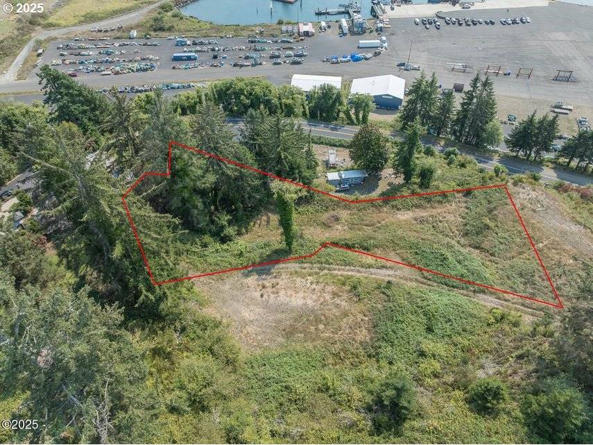 Newport, OR 97365,800 Niemi CT