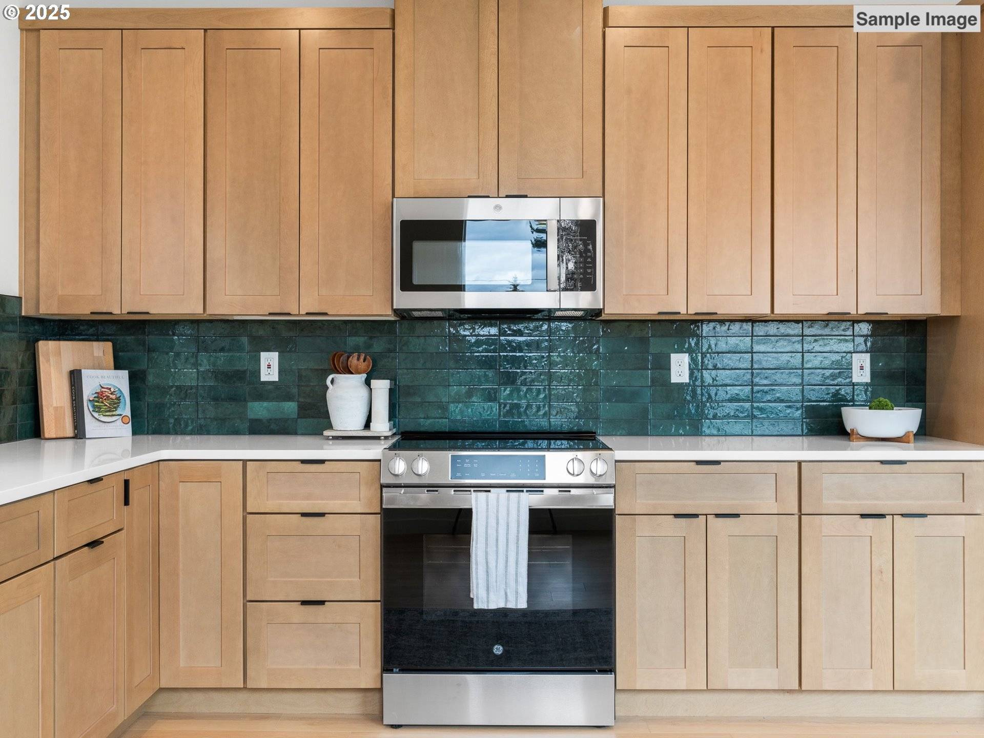 Portland, OR 97206,8051 SE 72nd AVE #1