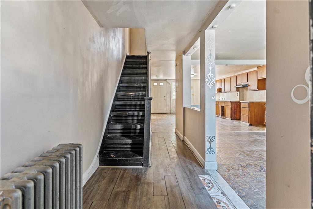 Brooklyn, NY 11215,252A 22nd ST