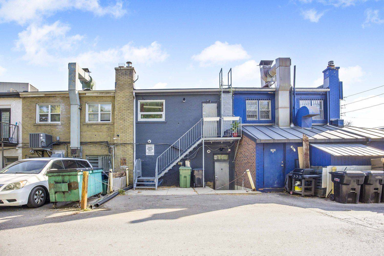 Toronto C04, ON M5M 4A4,1982 Avenue RD