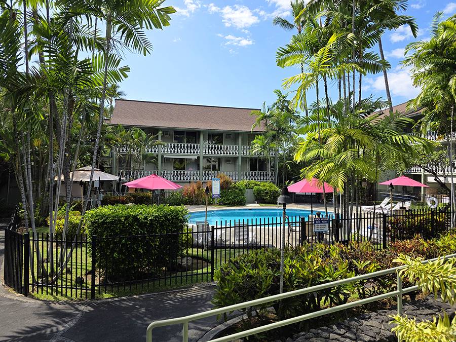 Kailua-kona, HI 96740,75-5776 KUAKINI HIGHWAY #234