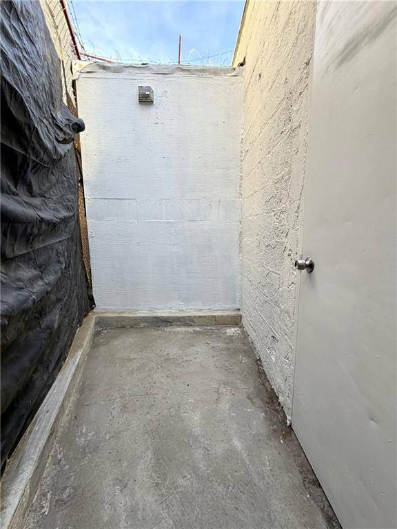 Brooklyn, NY 11232,861 3rd AVE