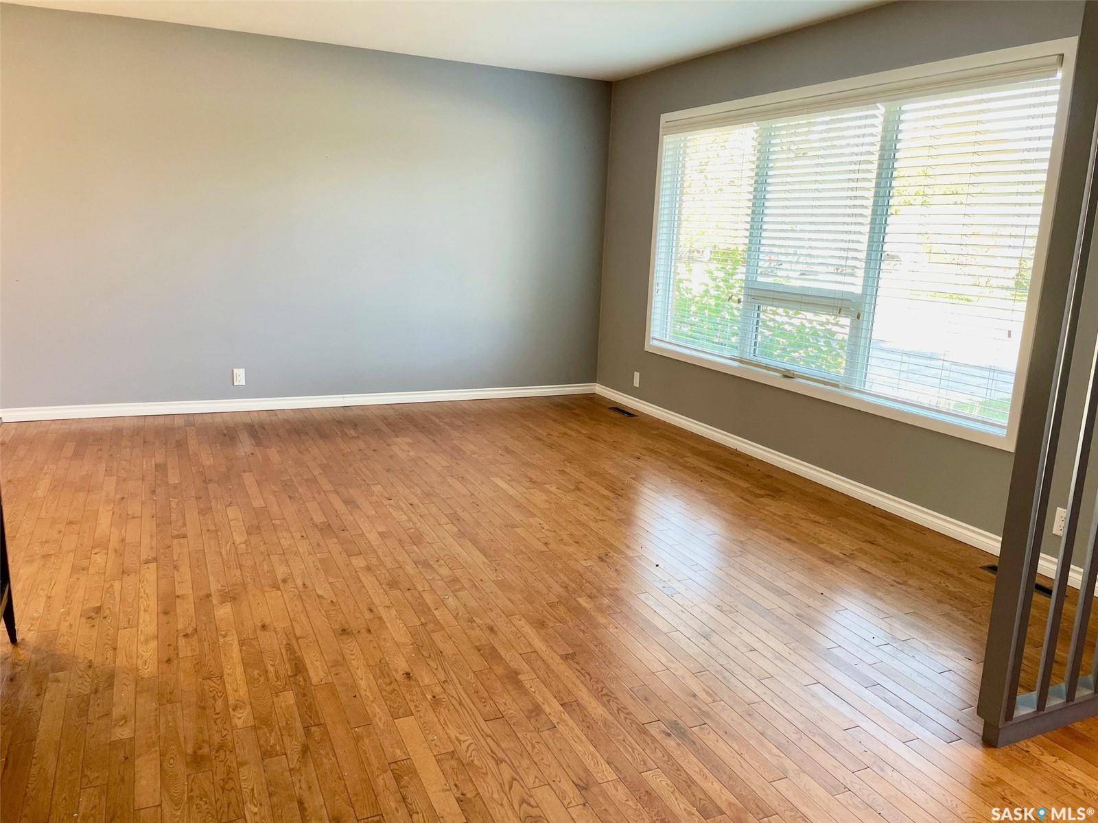 Yorkton, SK S3N 2H4,84 Victor PLACE