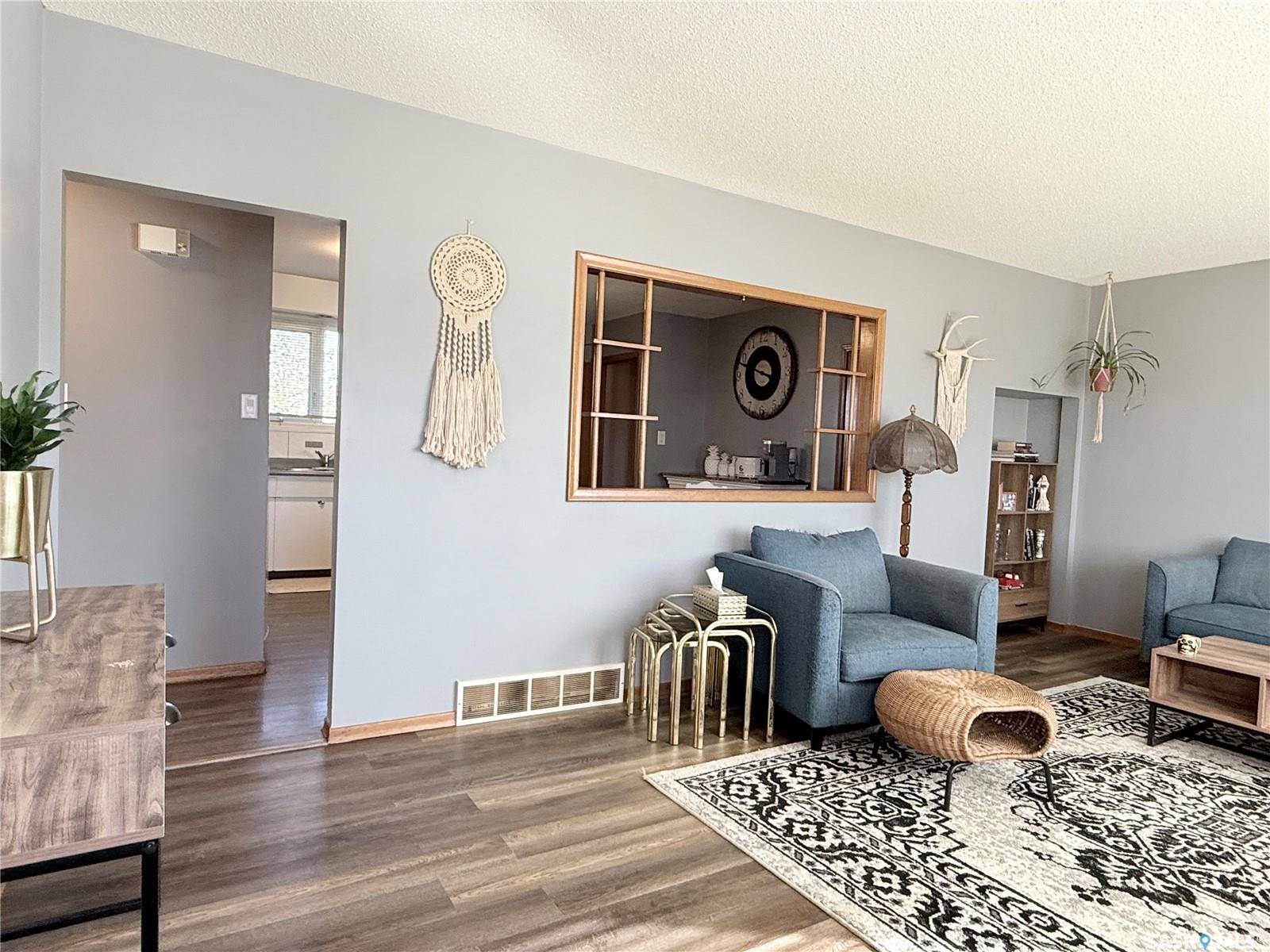 Neudorf, SK S0A 2T0,101 Young STREET