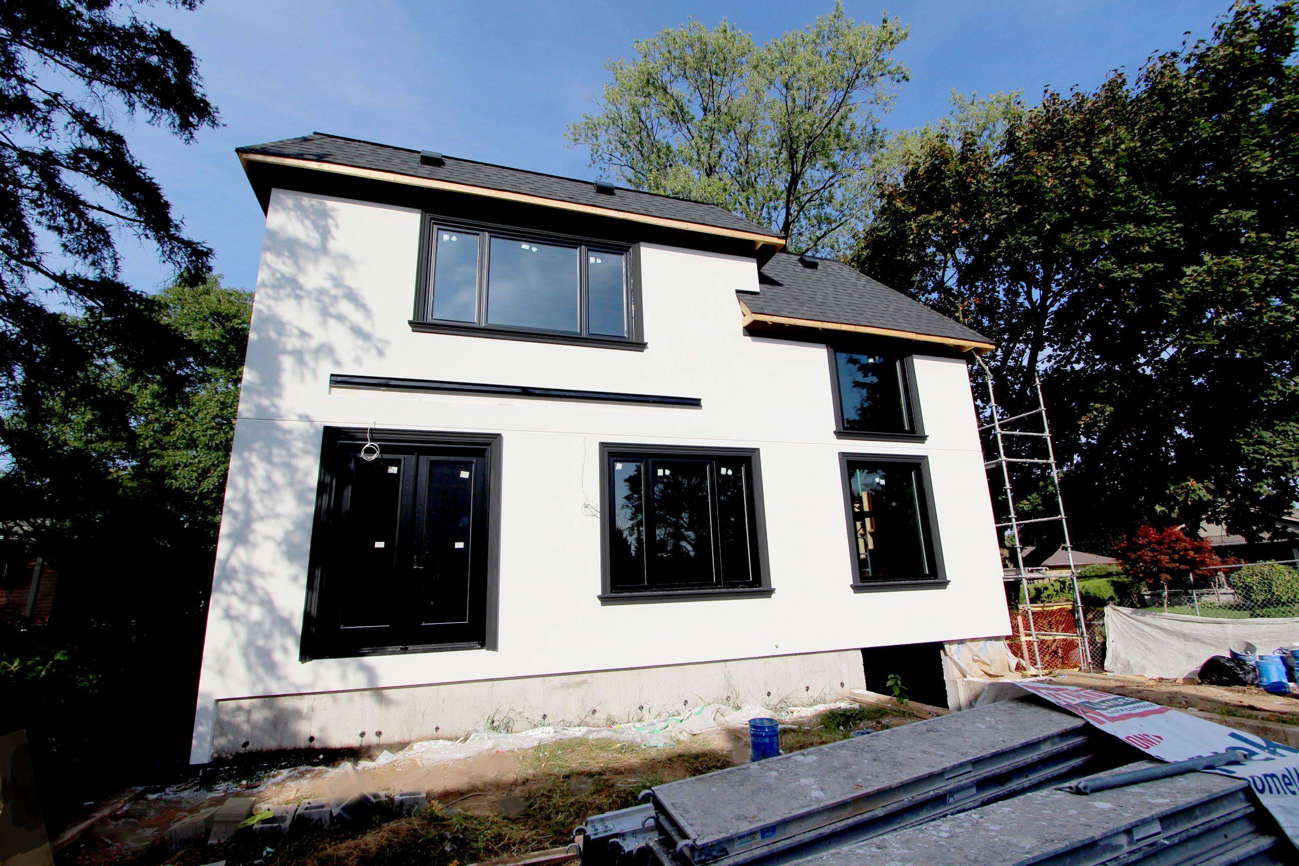 Oakville, ON L6L 4R6,576 Wingrove CRES