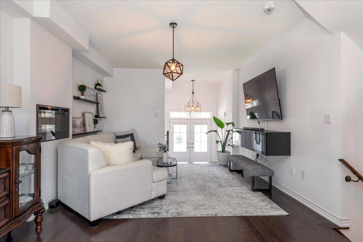 Innisfil, ON L9S 0L6,1491 Farrow CRES