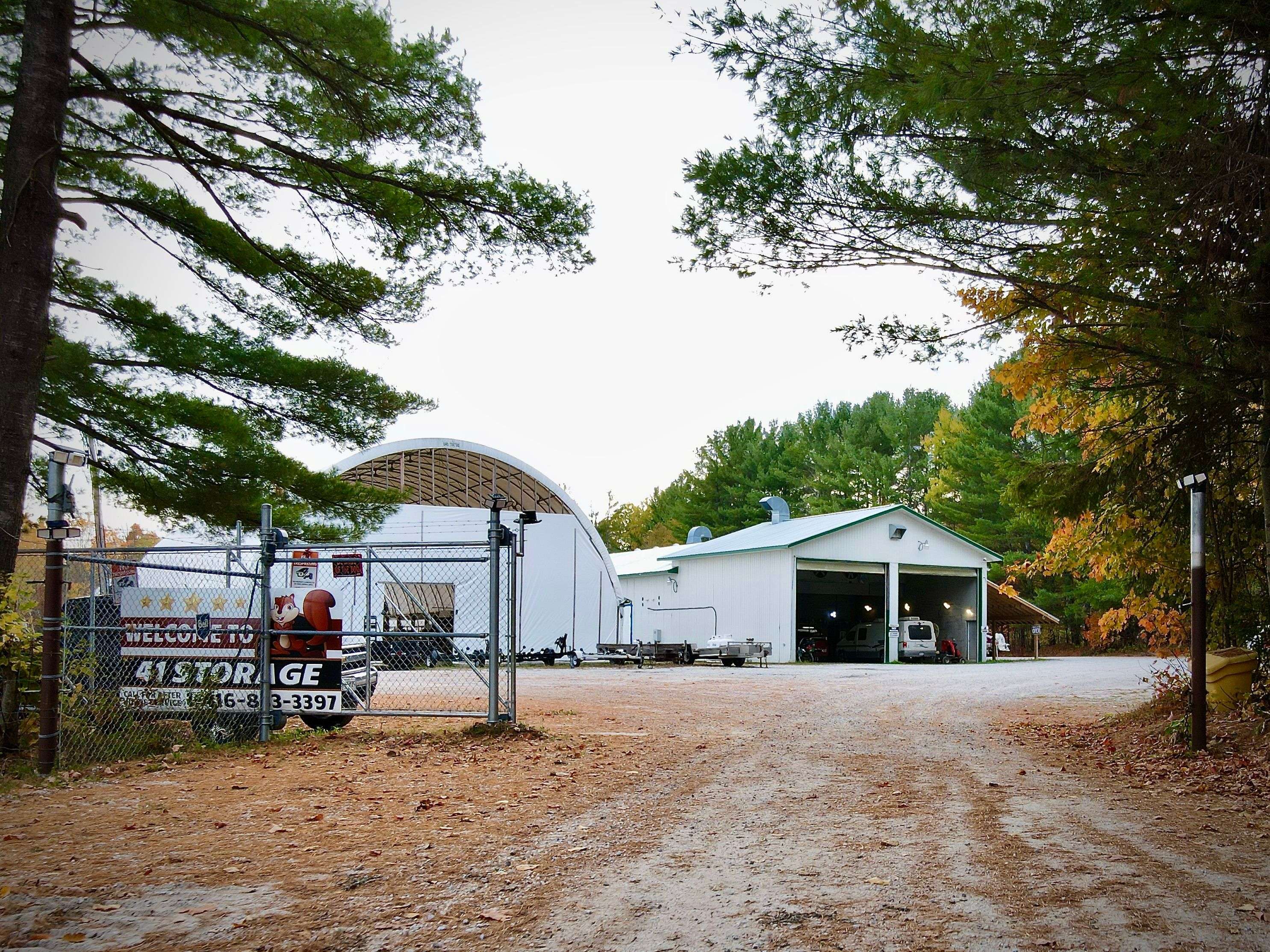 Addington Highlands, ON K0H 2G0,12706 Highway 41 HWY