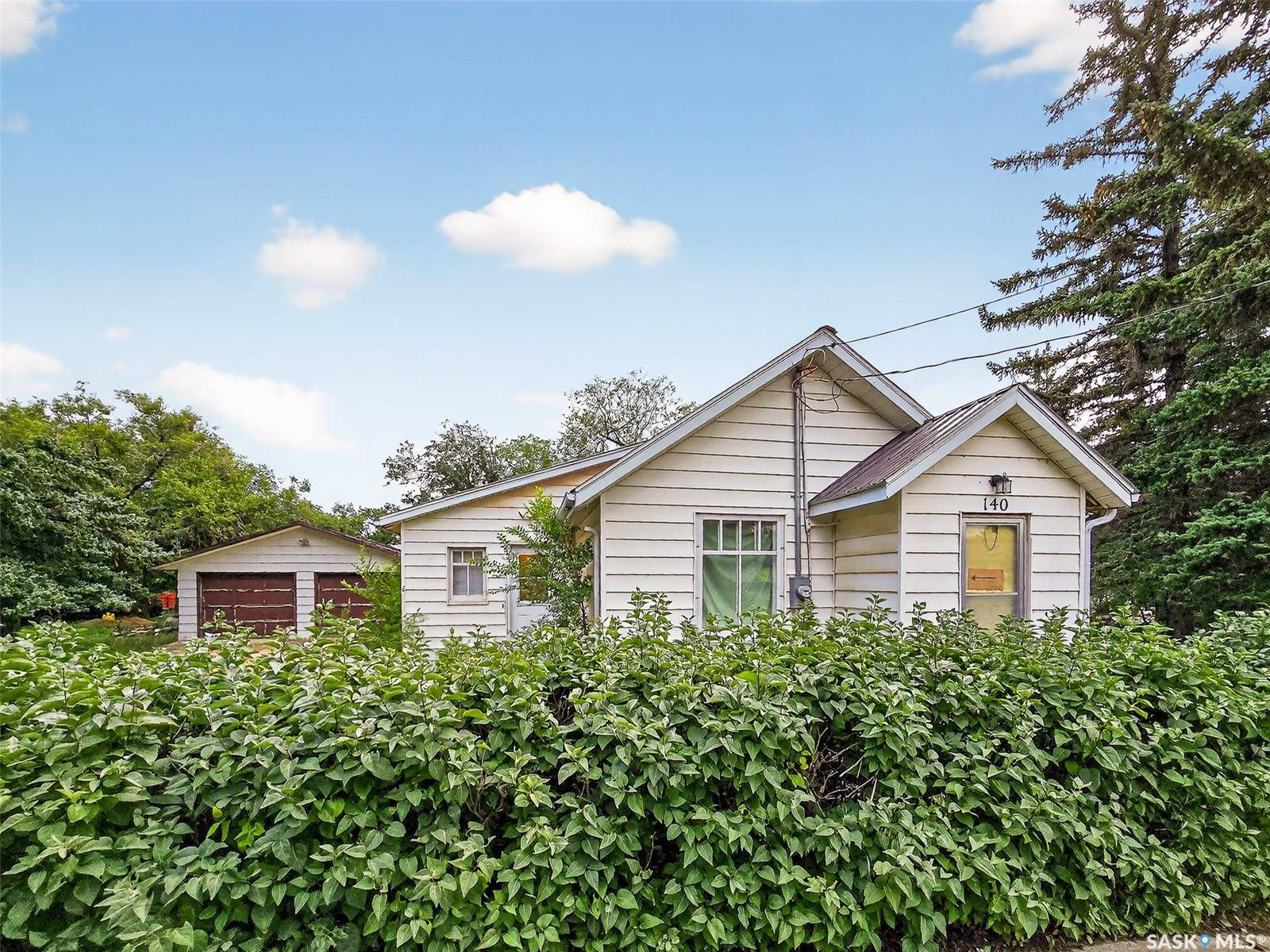 Chaplin, SK S0H 0V0,140 1st AVENUE