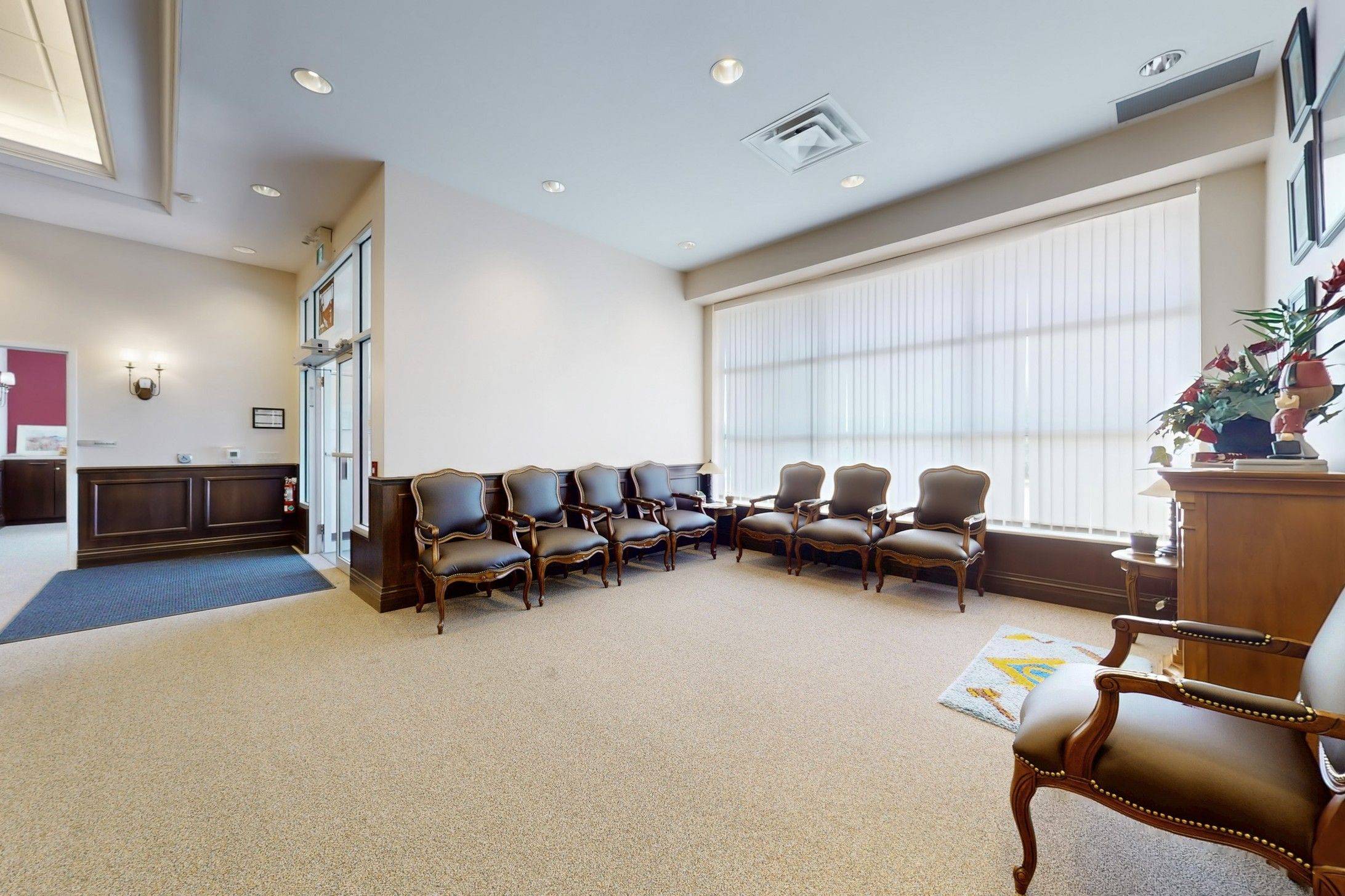 Toronto W10, ON M9W 0B4,124-126 Queen's Plate DR #14&15