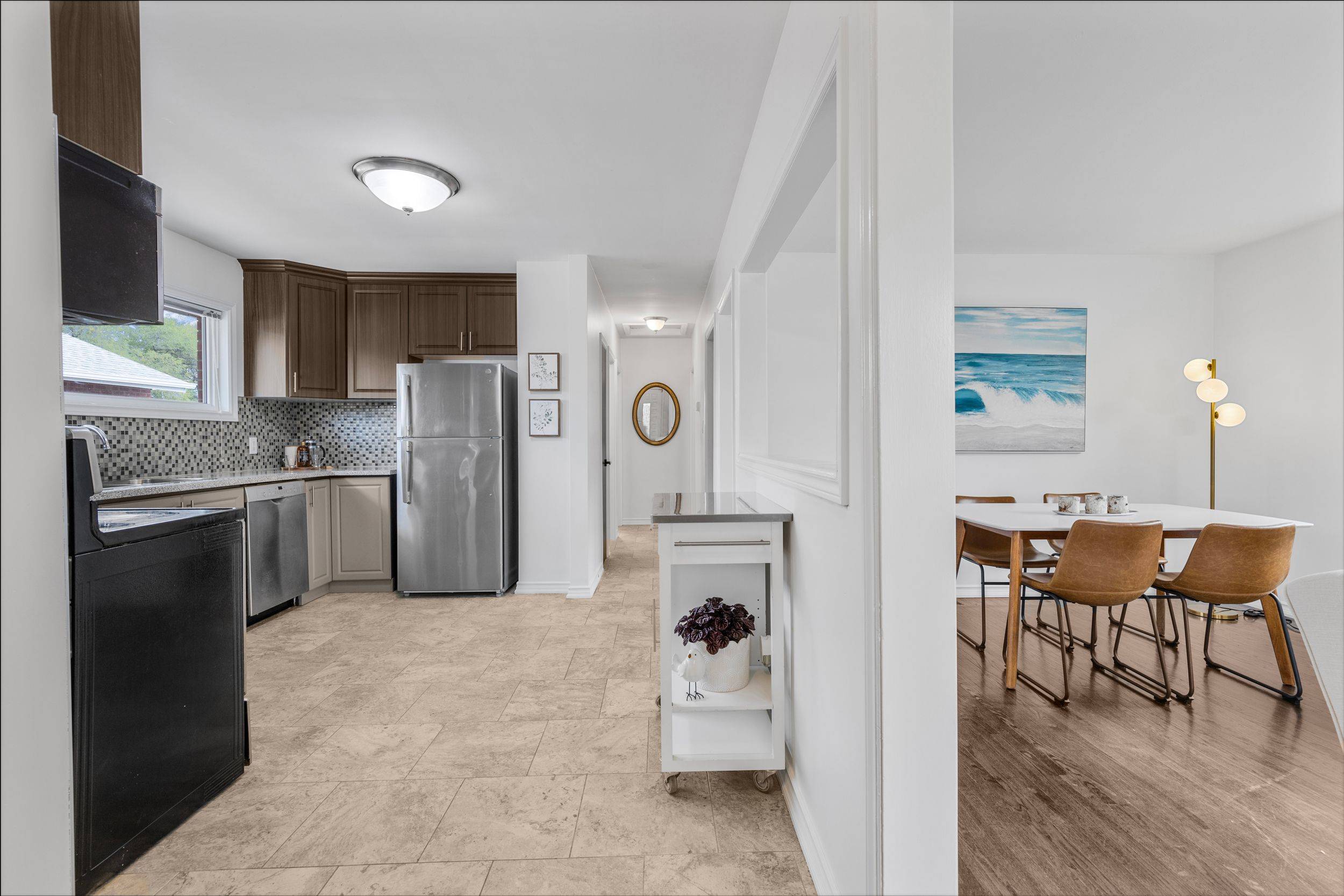 Hamilton, ON L8V 3H4,559 East 27th ST