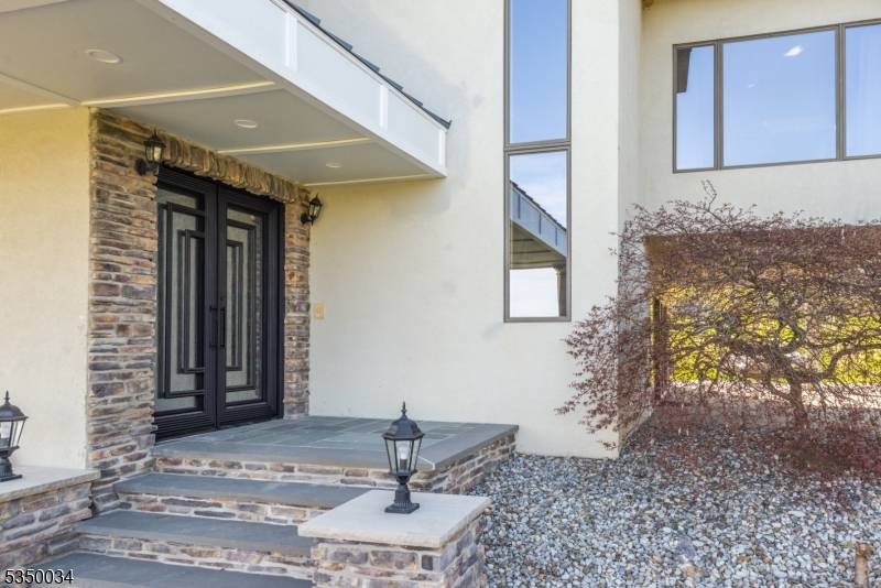 Sandyston Twp., NJ 07851,155 Route560