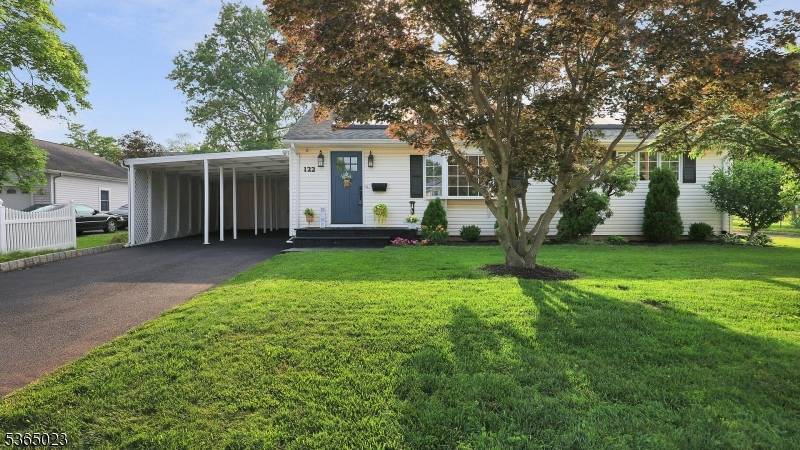 South Bound Brook Boro, NJ 08880,122 Madison St