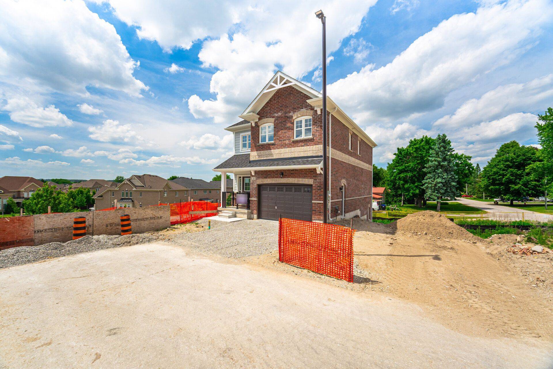 Innisfil, ON L0L 1L0,16 Ravenscraig PL