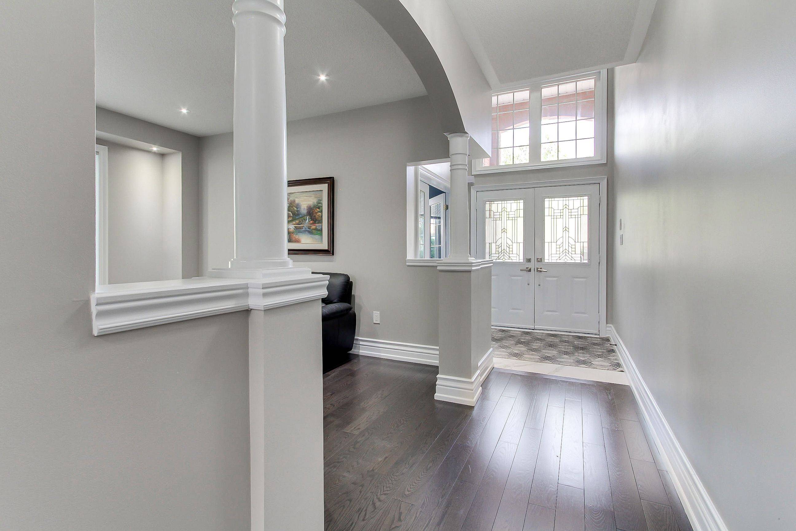 Aurora, ON L4G 0A3,30 Conover AVE