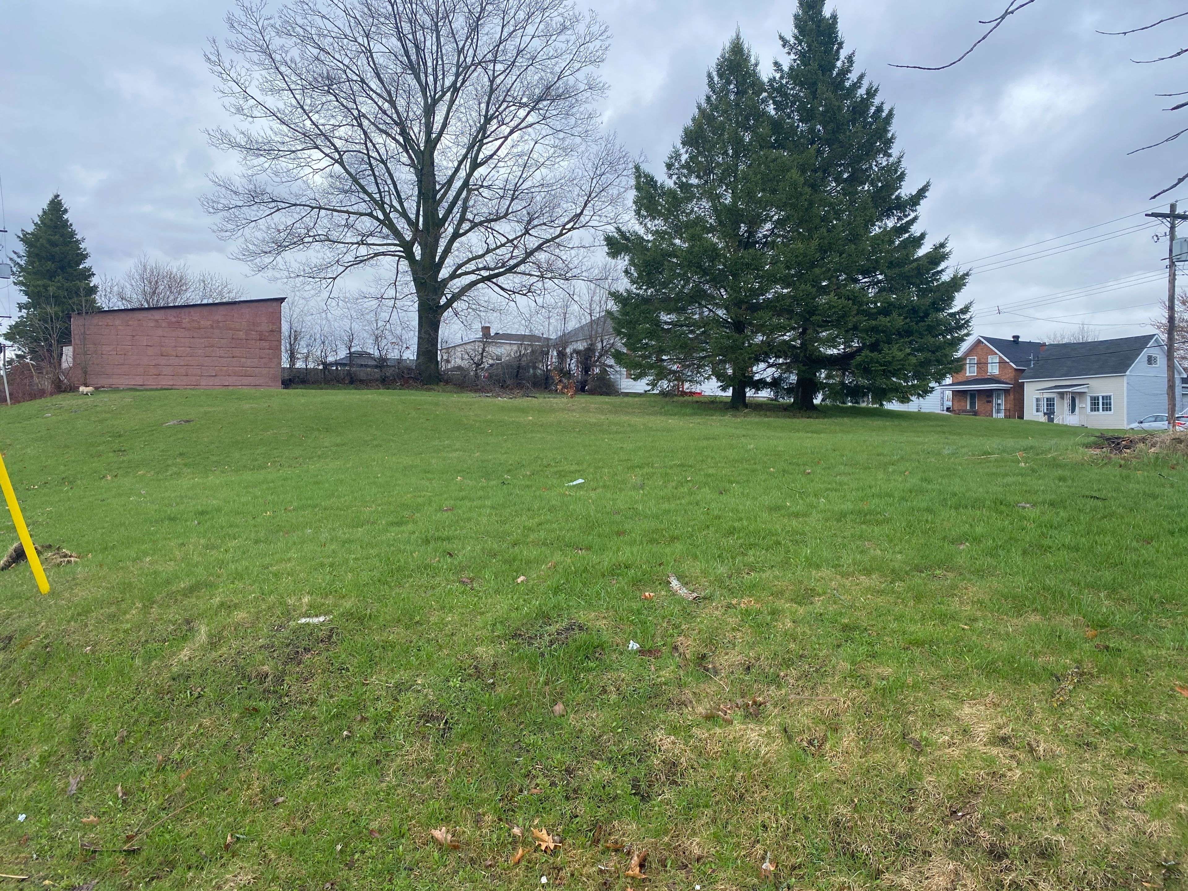 Hawkesbury, ON K6A 1E6,109 & 127 Regent ST