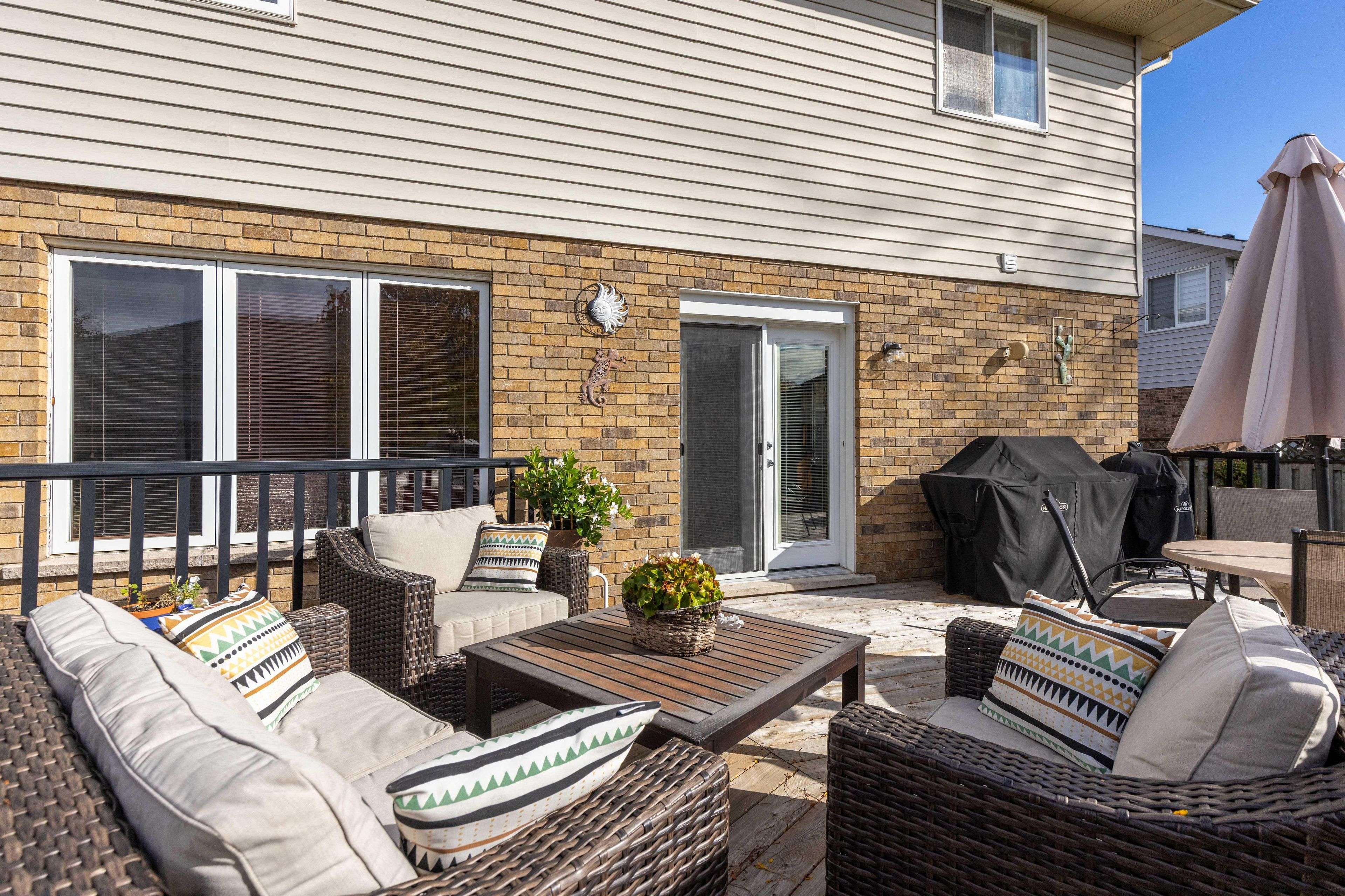 Niagara Falls, ON L2H 2Y5,3839 Northwood DR