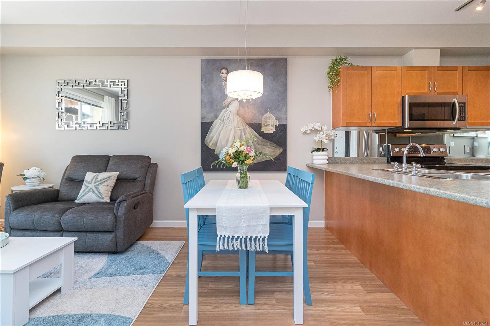 Central Saanich, BC V8M 2K1,1959 Polo Park Crt #210