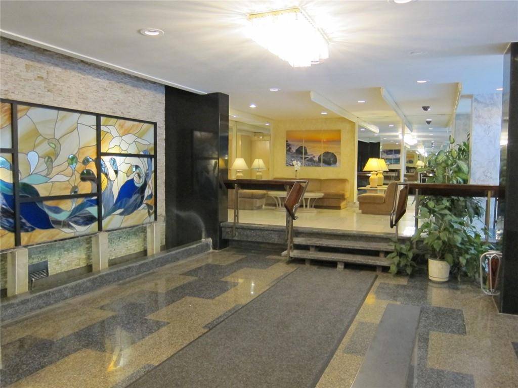 Brooklyn, NY 11235,35 Seacoast TER #21F