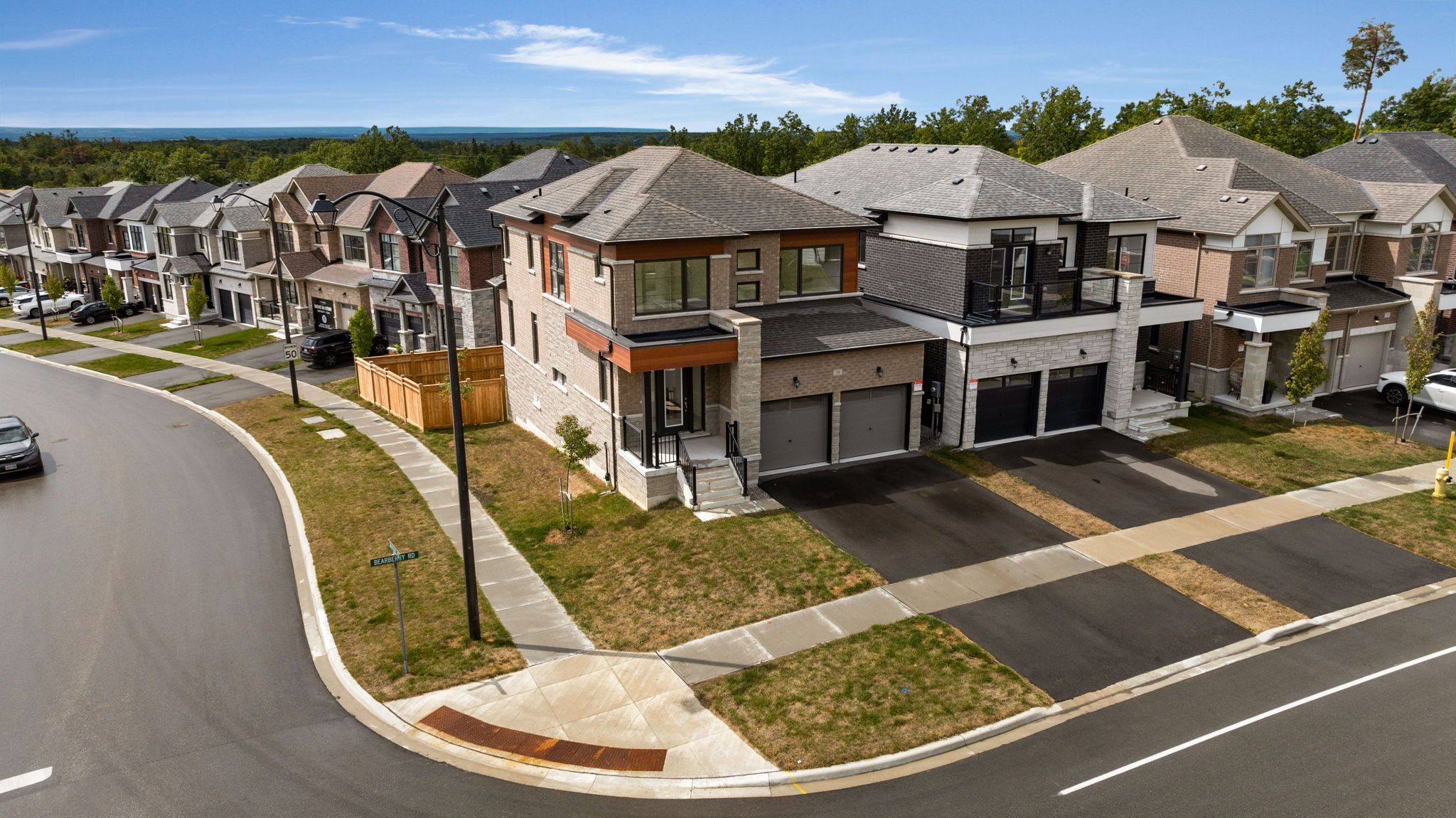 Springwater, ON L9X 2E1,58 Bearberry RD