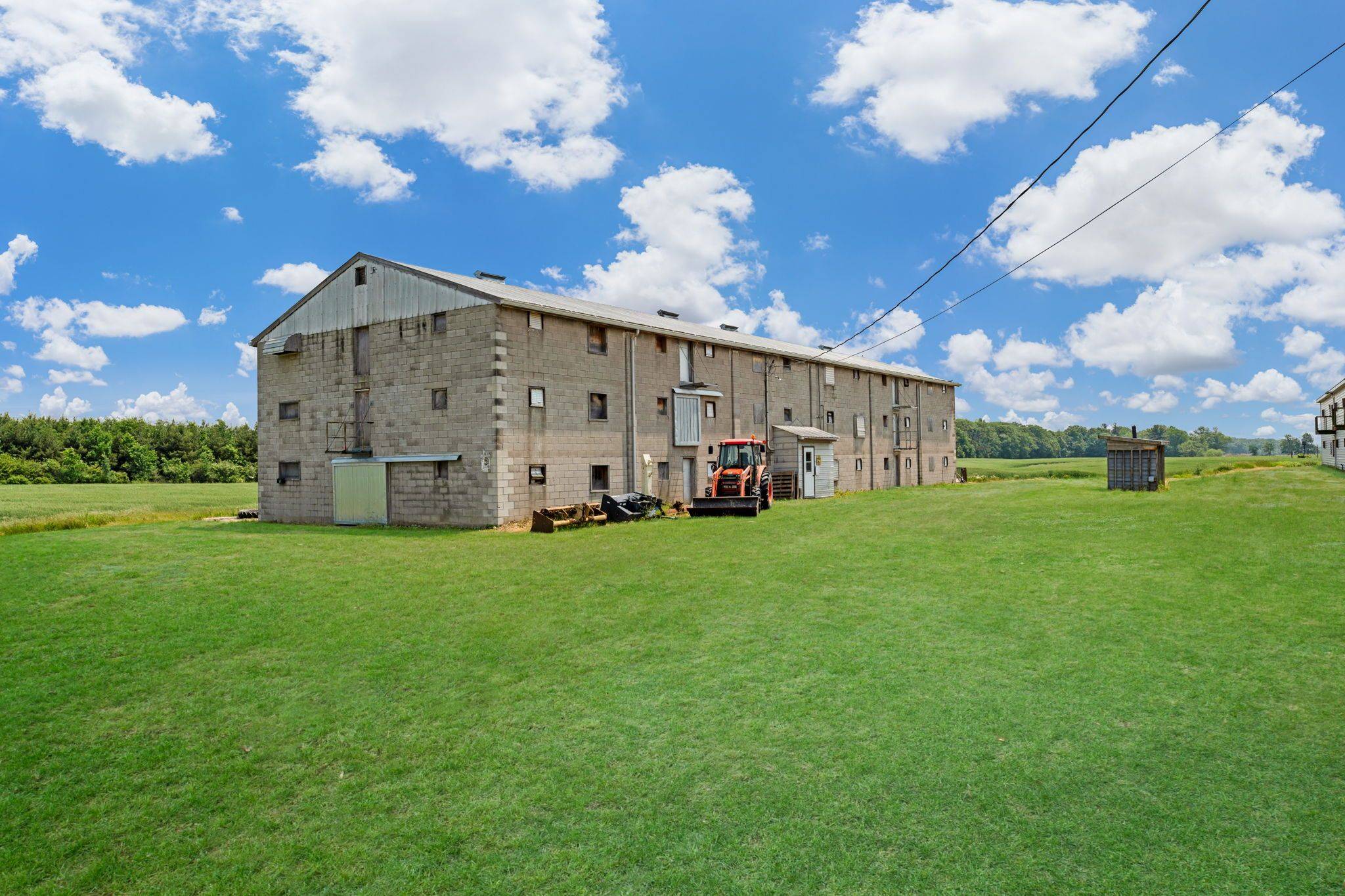 West Lincoln, ON L0R 1Y0,5950 Regional Road 65 N/A