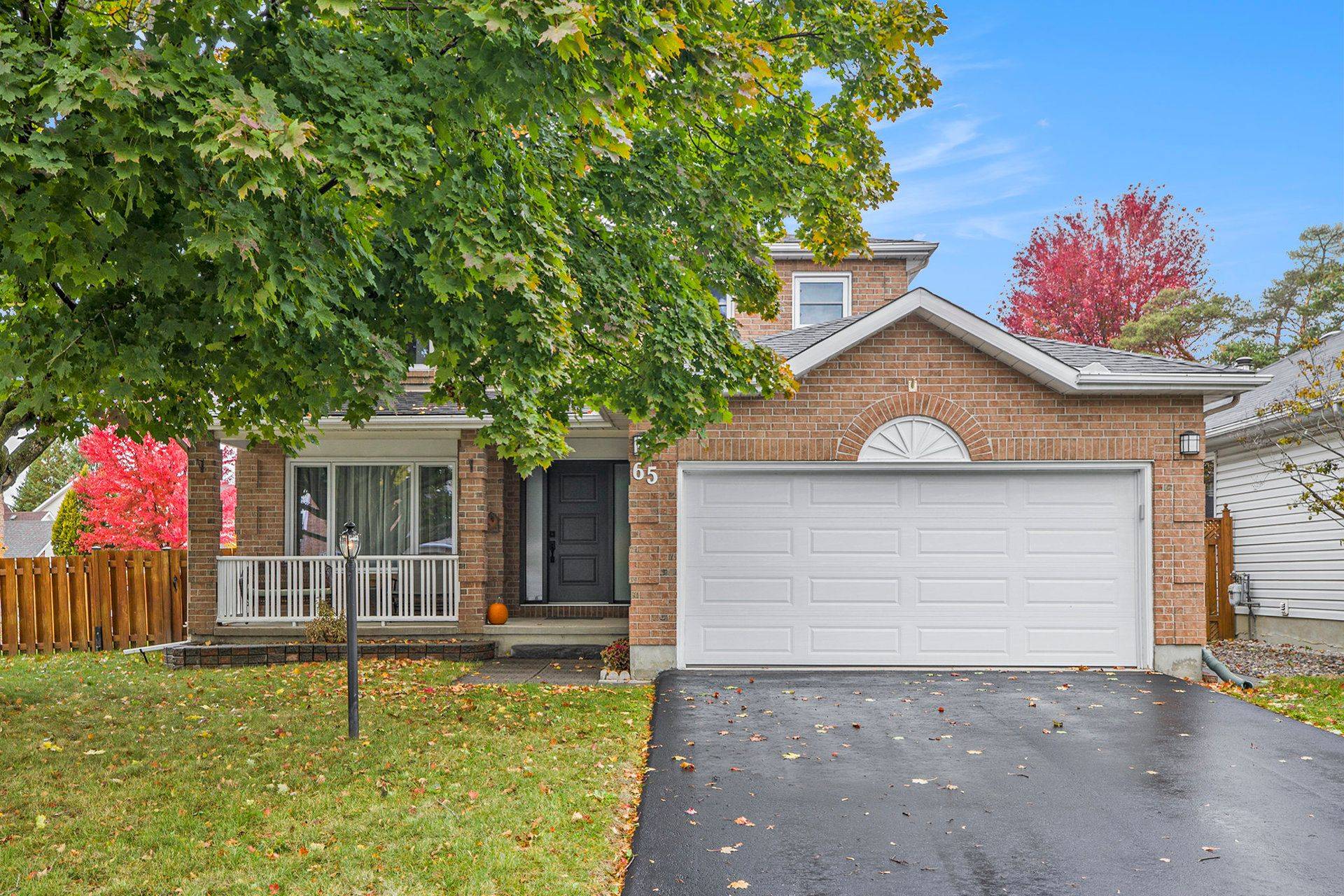 Kanata, ON K2M 1T1,65 Willow Glen DR