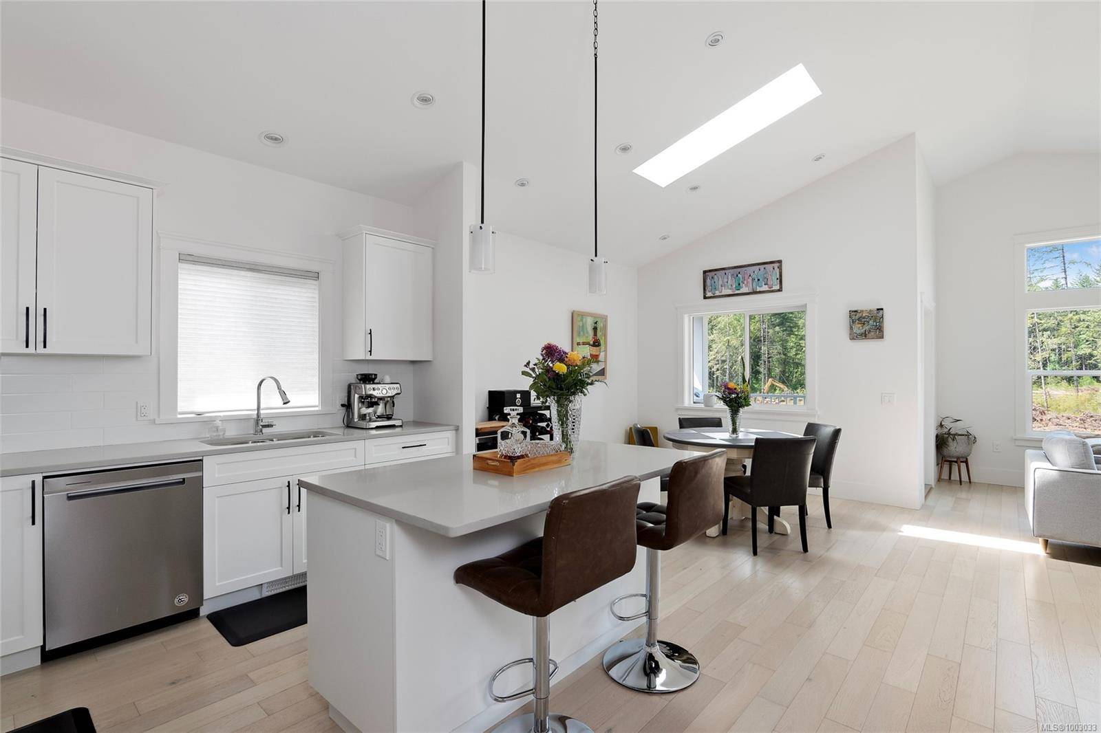 Duncan, BC V9L 0G6,294 Edgewood Cres