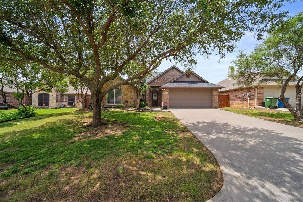 Aubrey, TX 76227,816 Ridgecrest Court
