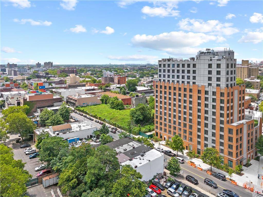 Brooklyn, NY 11212,343 Rockaway AVE