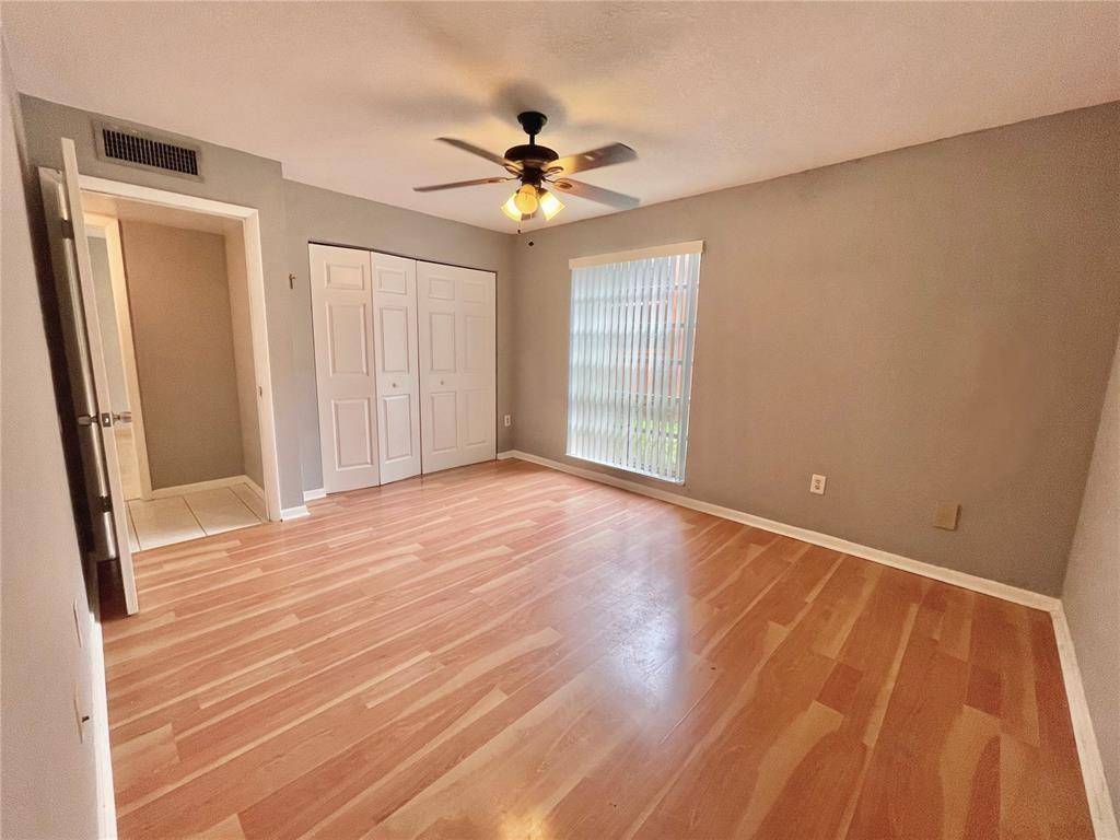 Miami Lakes, FL 33014,7120 Fairway Dr #L3