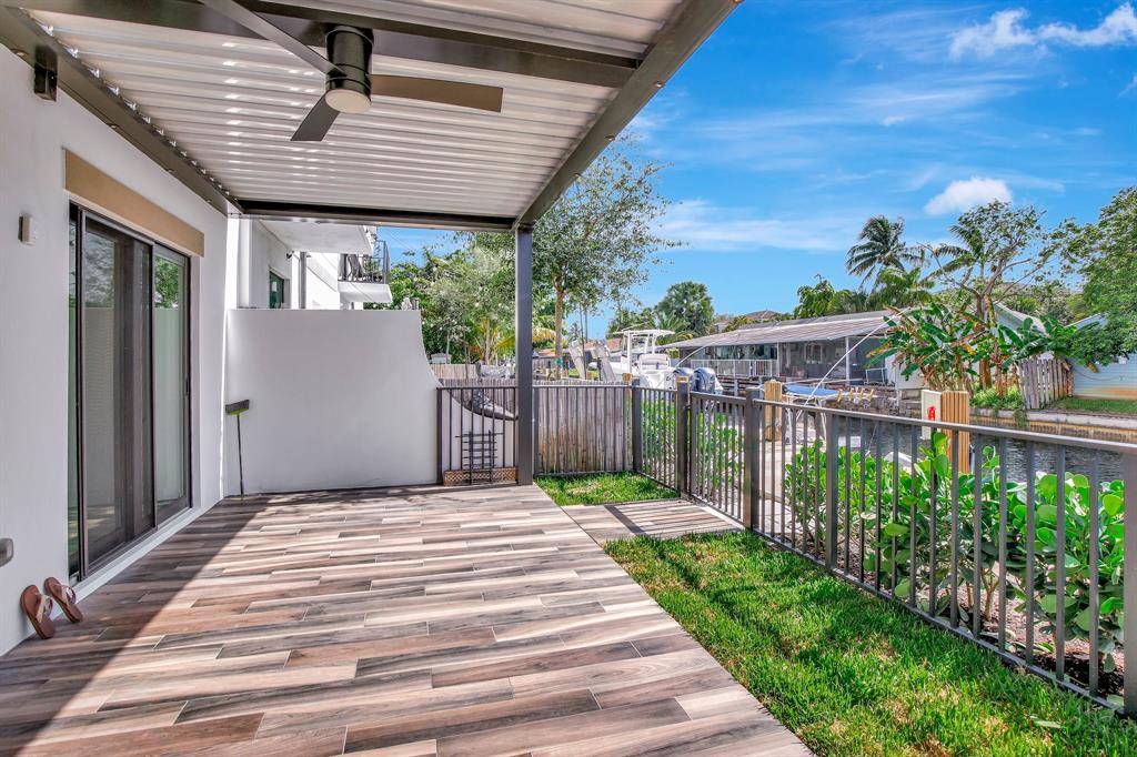 Dania Beach, FL 33312,4444 E Aqua Bella Ln