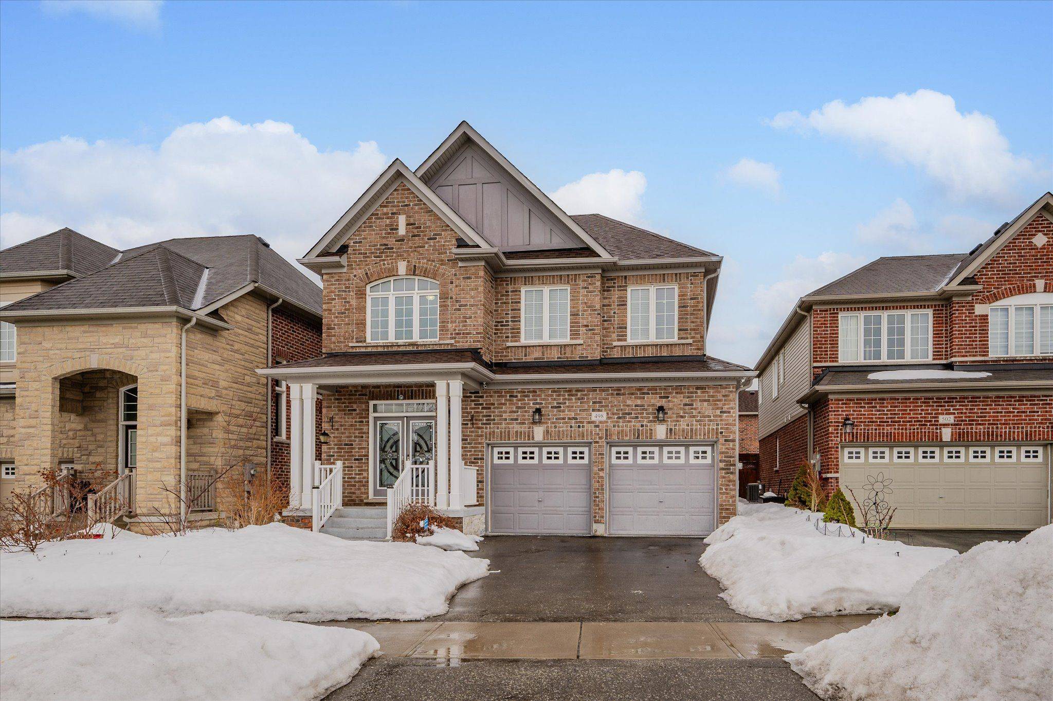 Kitchener, ON N2P 2Y1,498 Thomas Slee DR #BASEMENT