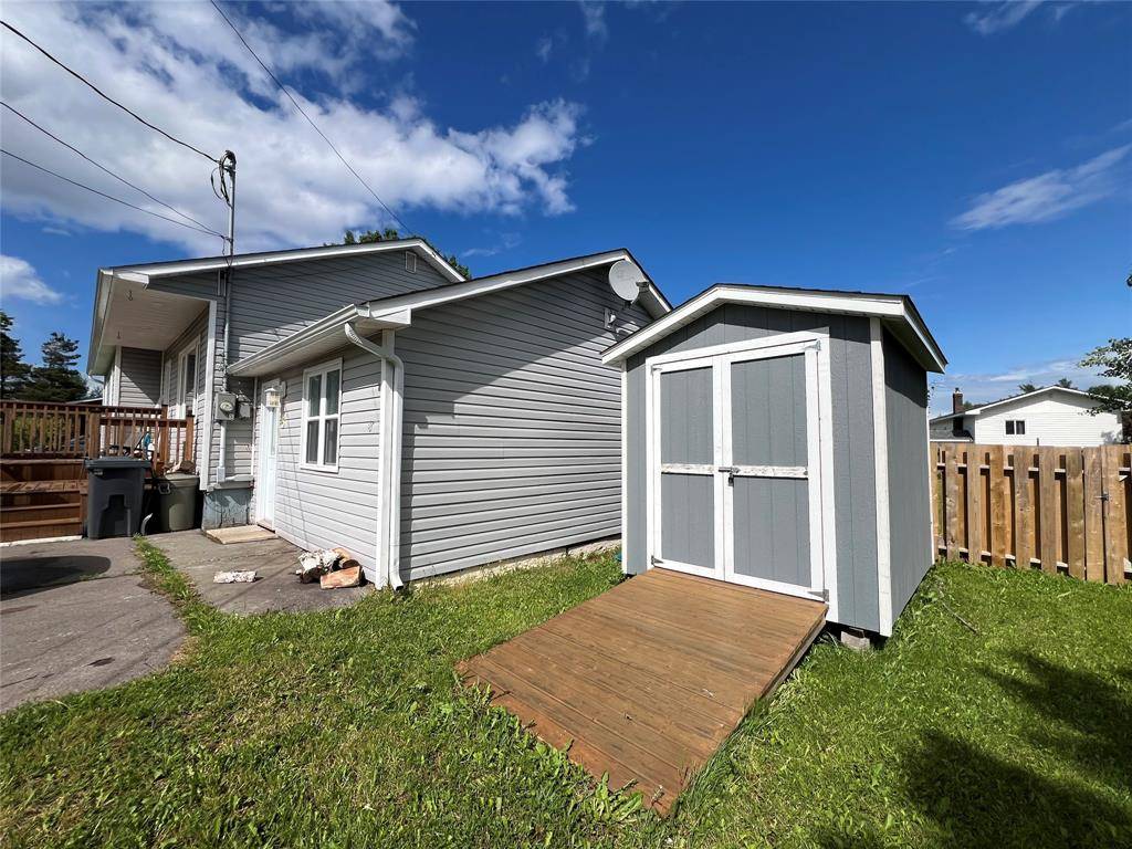 Botwood, NL A0H 1E0,6 Water Street