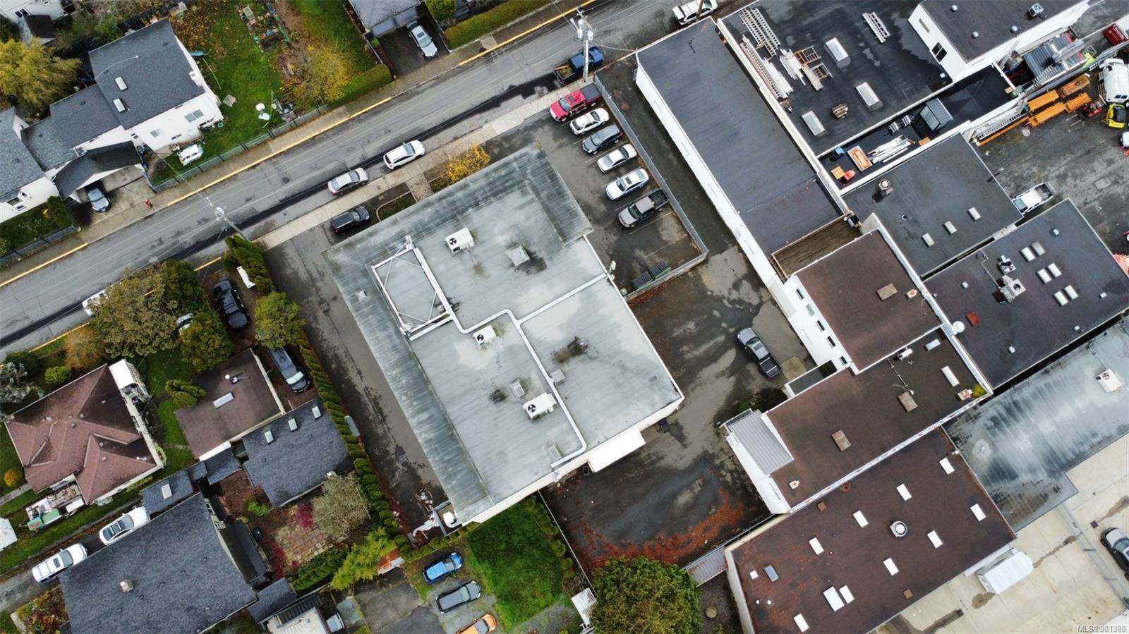 Esquimalt, BC V9A 4V2,717 Aldebury St