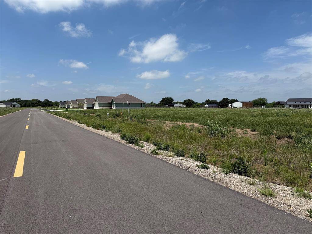 Lipan, TX 76462,220 Yawney Drive