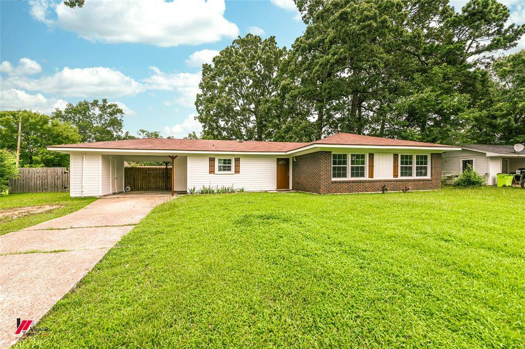 1018 Peyton Avenue, Benton, LA 71006