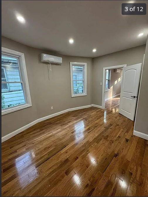 Staten Island, NY 10302,47 Montell ST