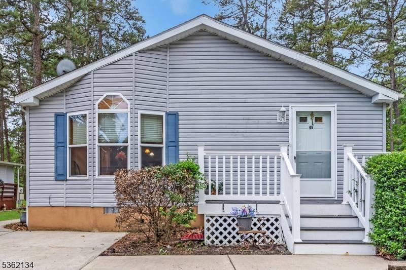 Jackson Twp., NJ 08527,45 Goldenrod Place