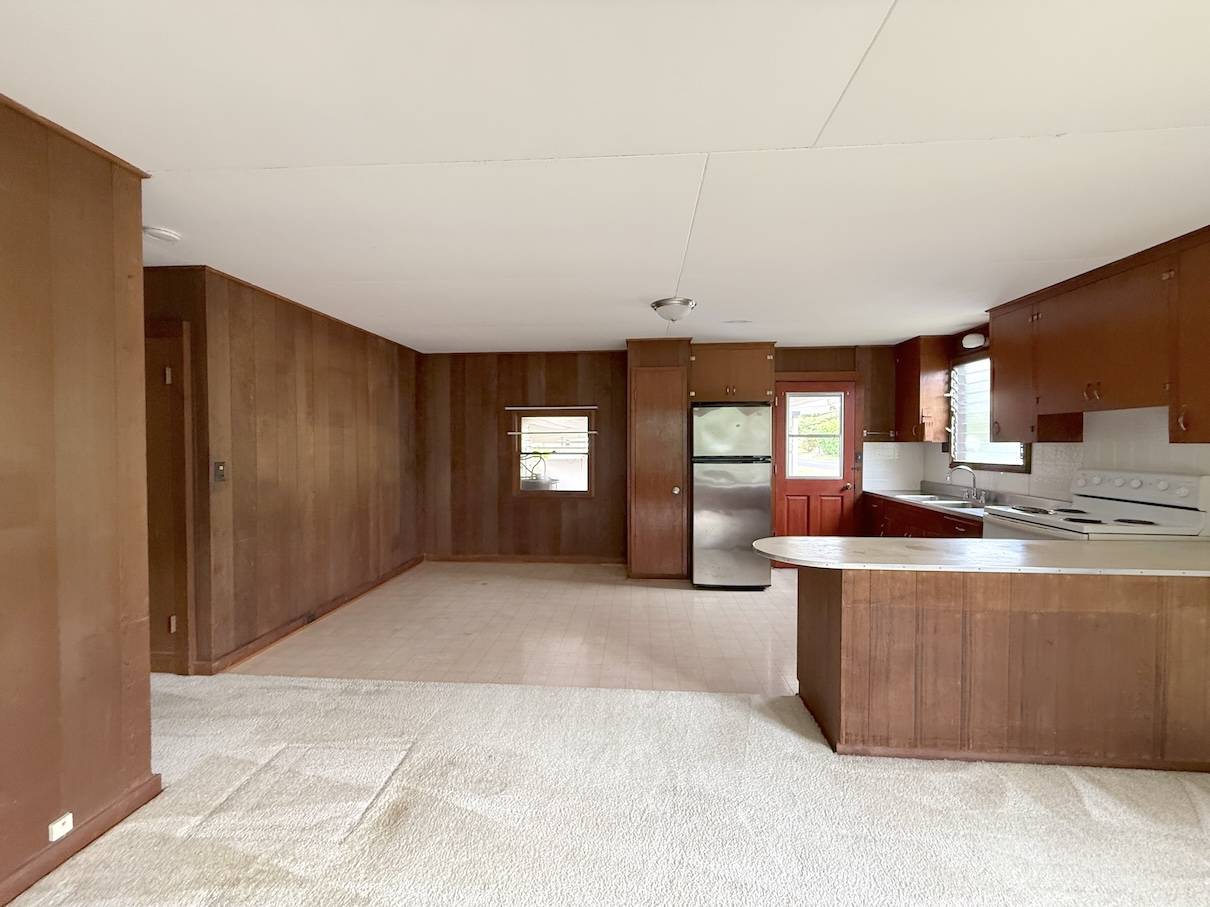 Kapaa, HI 96746,4557 HAUAALA RD