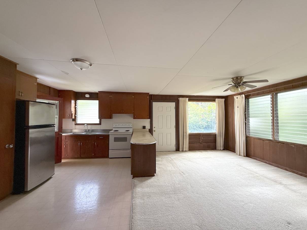 Kapaa, HI 96746,4557 HAUAALA RD