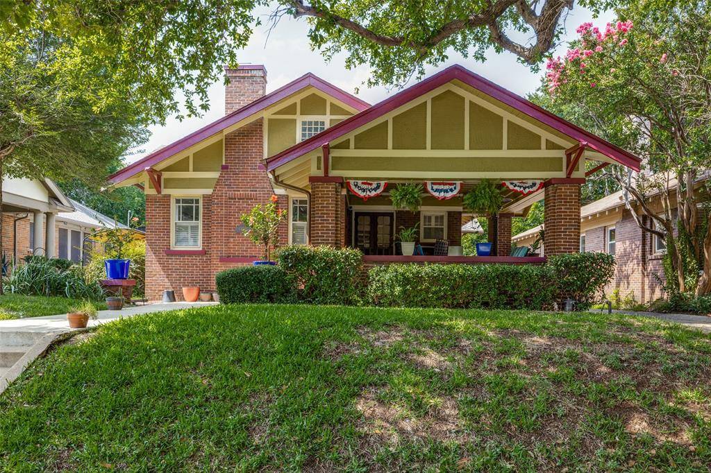 Fort Worth, TX 76110,2220 Mistletoe Boulevard