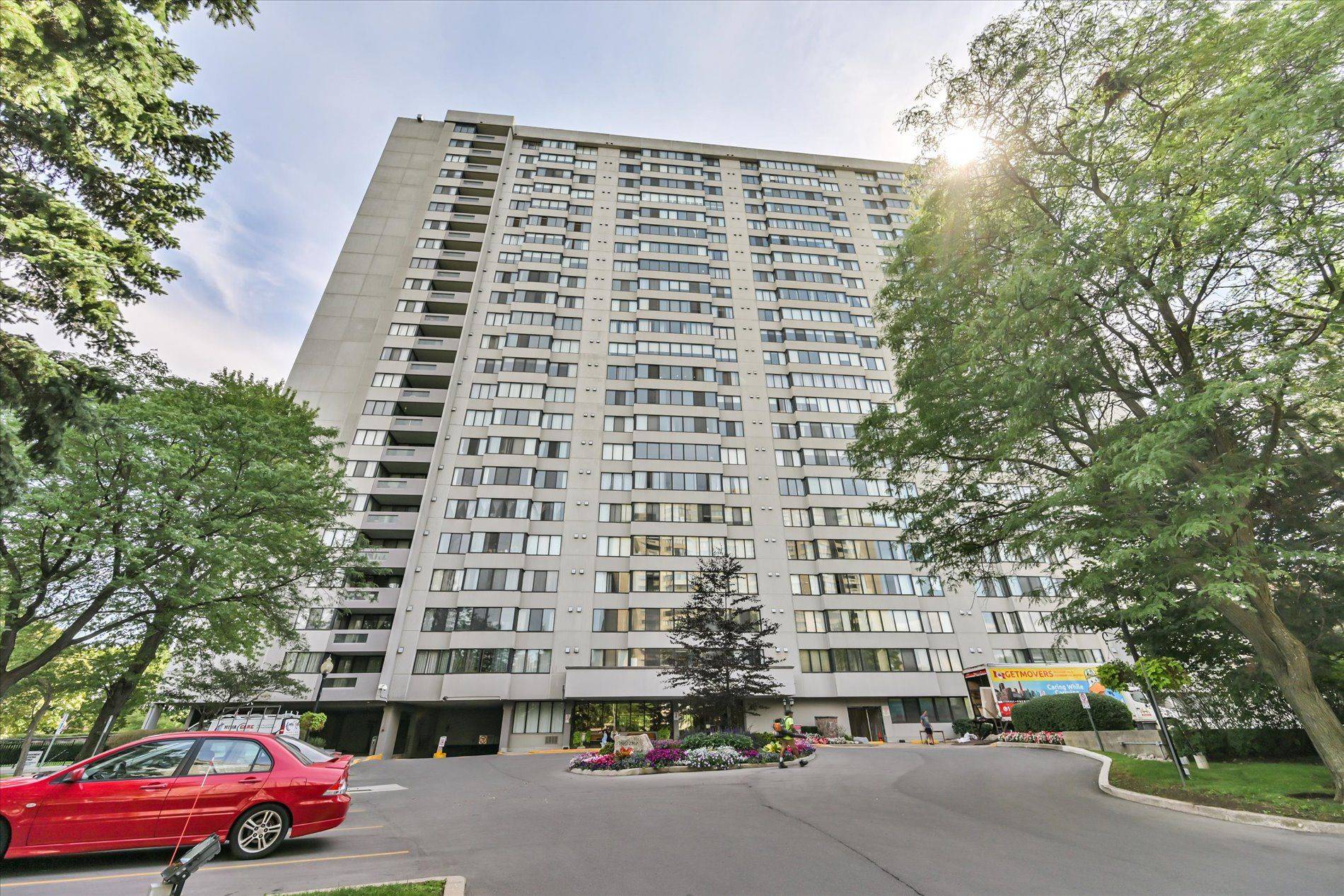 Toronto E05, ON M1W 3P6,2330 Bridletowne CIR #308