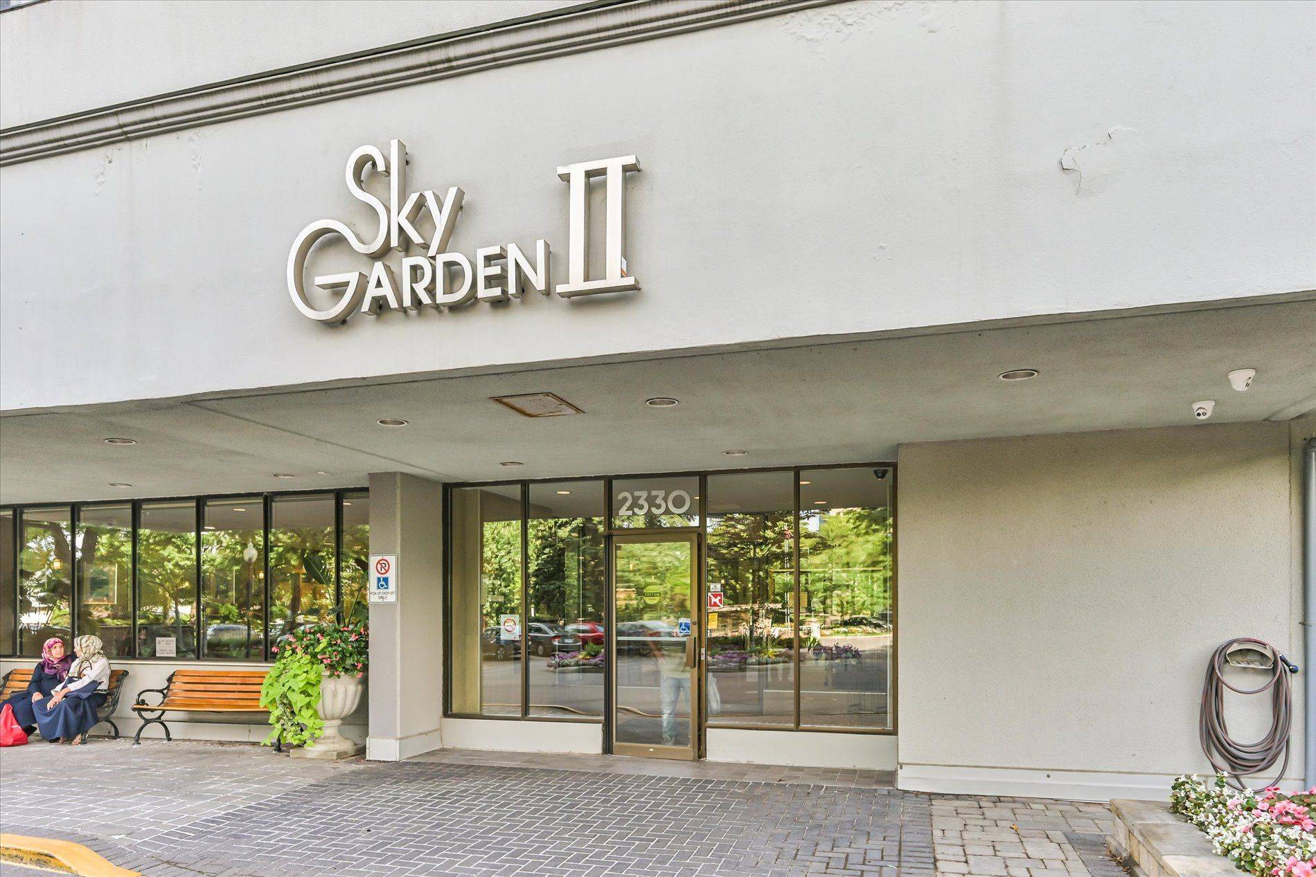 Toronto E05, ON M1W 3P6,2330 Bridletowne CIR #308