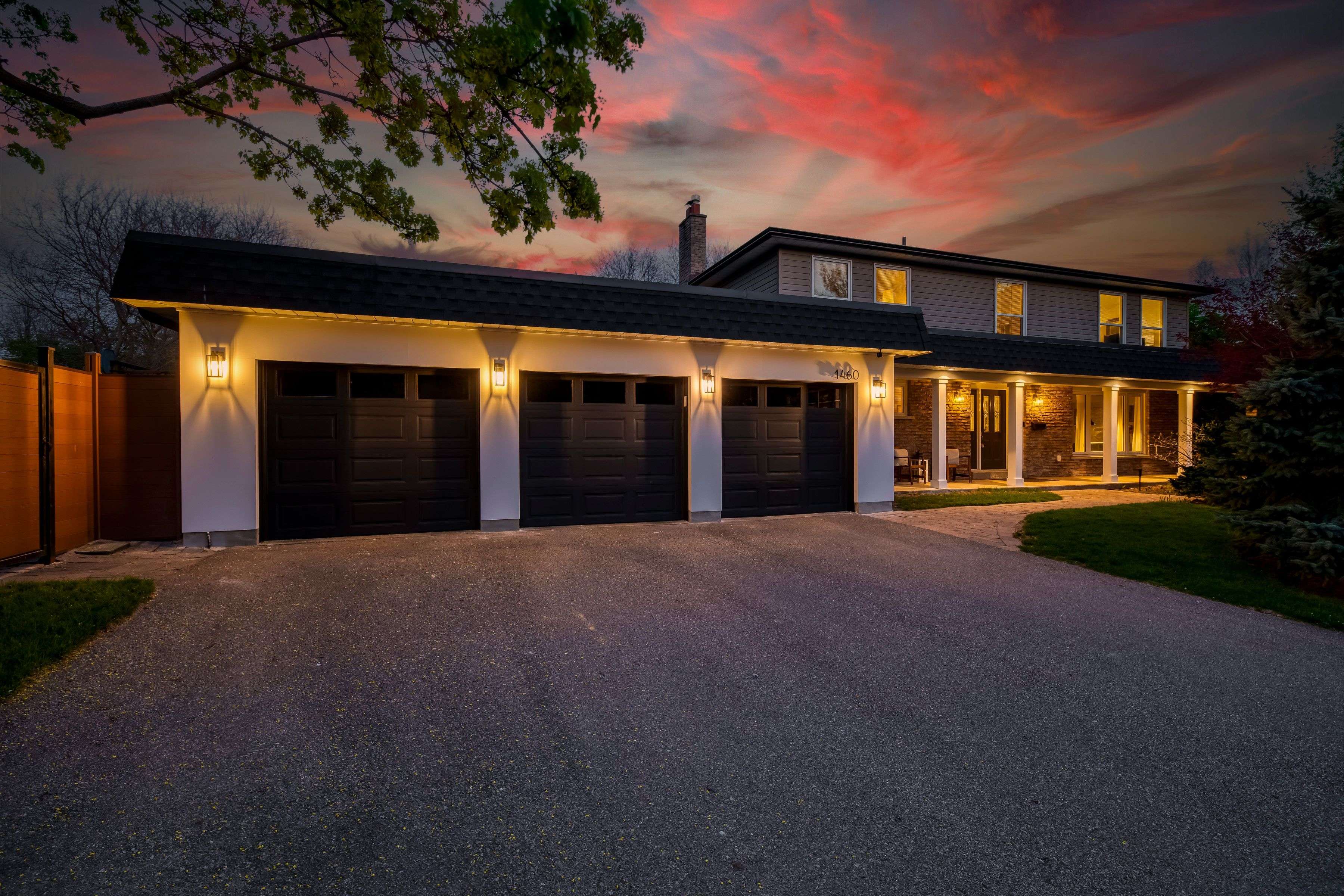 Oakville, ON L6J 5S9,1460 Caulder DR