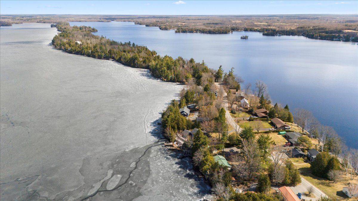 Stone Mills, ON K0K 2A0,139 Neville Pt RD