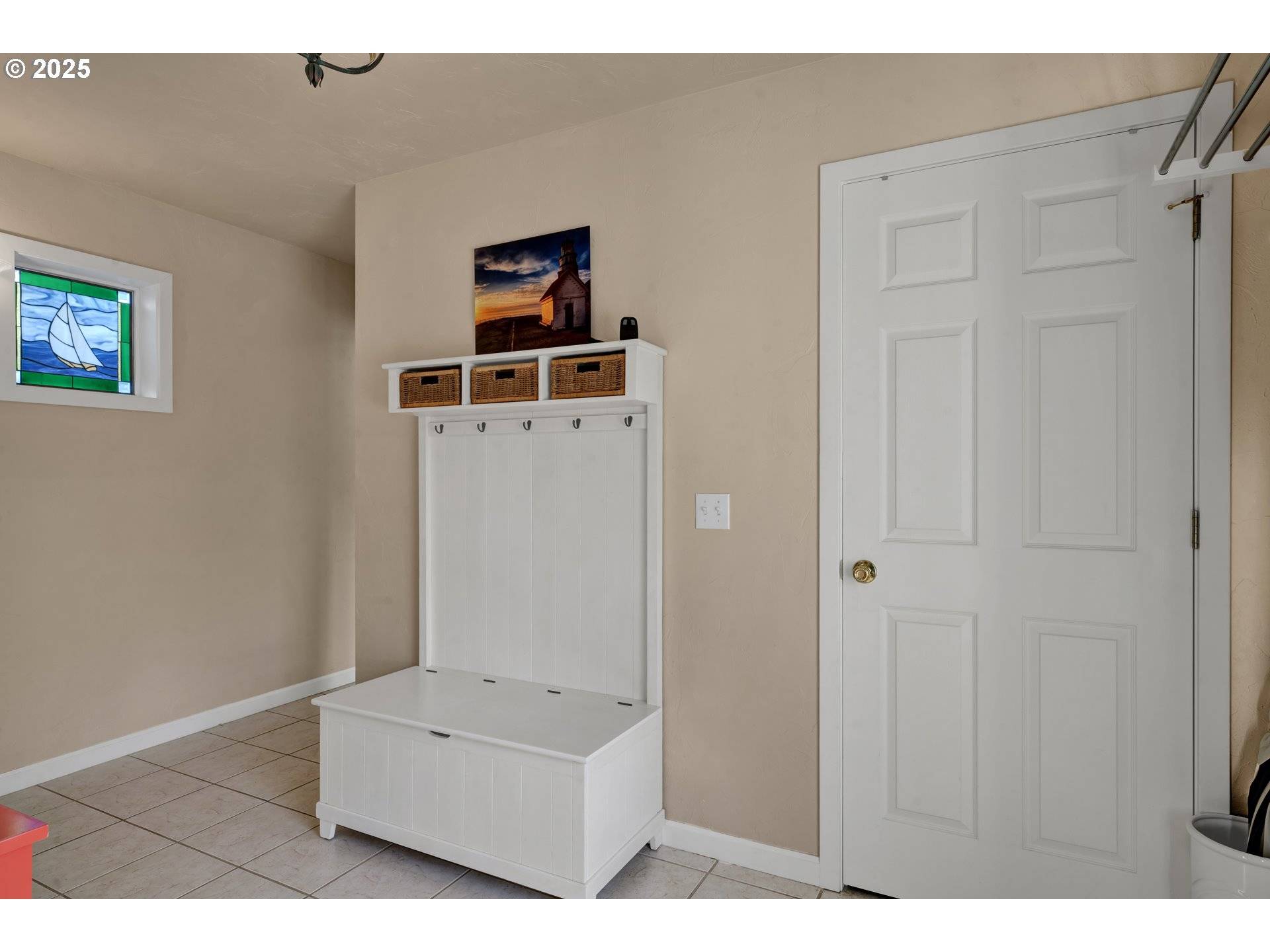 Florence, OR 97439,4567 HECETA ST